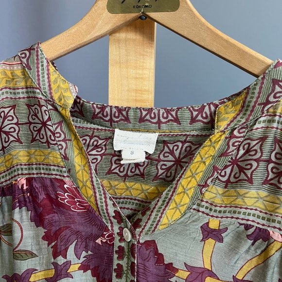 Evy's Tree Ariella Top in Floral Patchwork - Picture 3 of 4